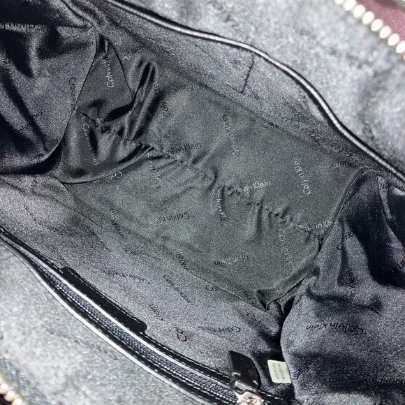Black Calvin Klein Purse - Picture 7 of 9